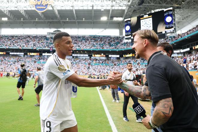 Mundo Deportivo: Mbappe has stepped up his training pace and is striving to start in the match against Dortmund