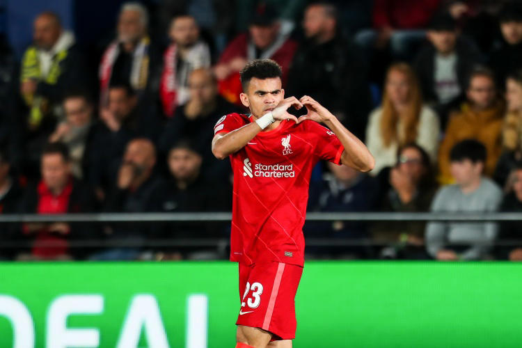 Falk: Bayern did submit a 52 million euro offer to Liverpool, attempting to sign Dias. [xueting]