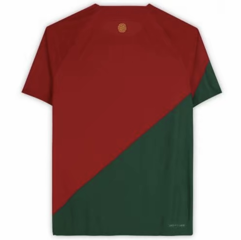 Bruno Fernandes Portugal National Team Autographed  2022-23 Home Jersey-Front Signed-Fanatics Authentic Certified-Soccer Memorabilia