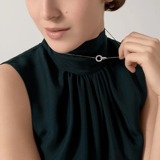 LOVE NECKLACE CARTIER