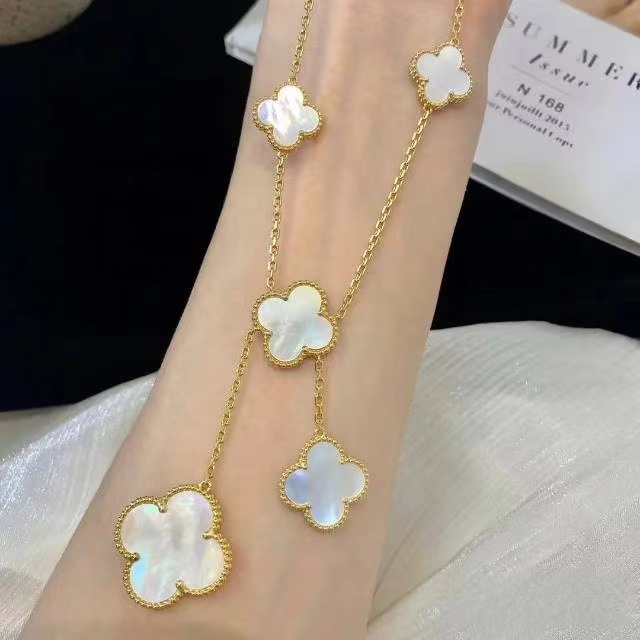 Van Cleef & Arpels Necklace