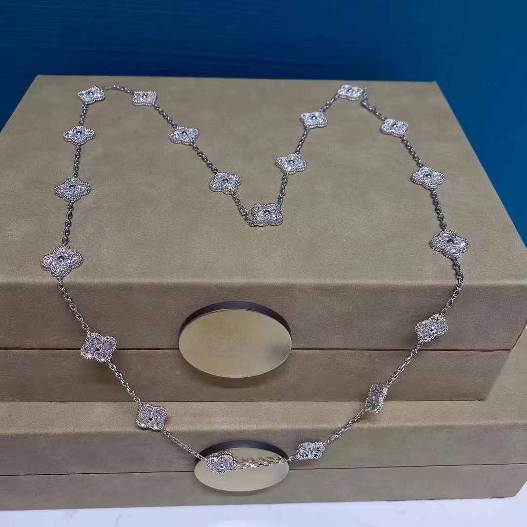 Van Cleef & Arpels Necklace