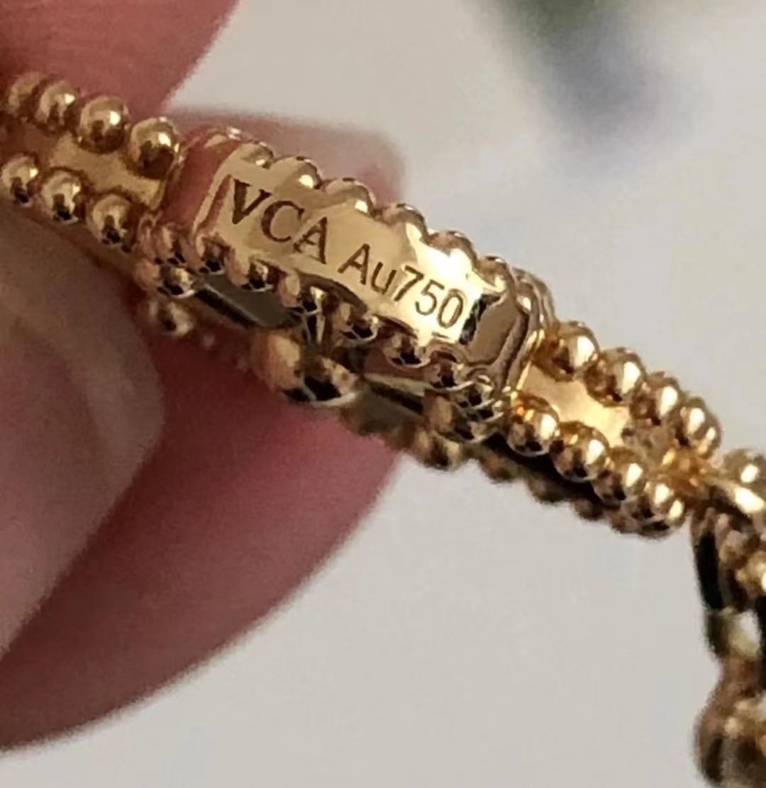 Van Cleef & Arpels Bracelets