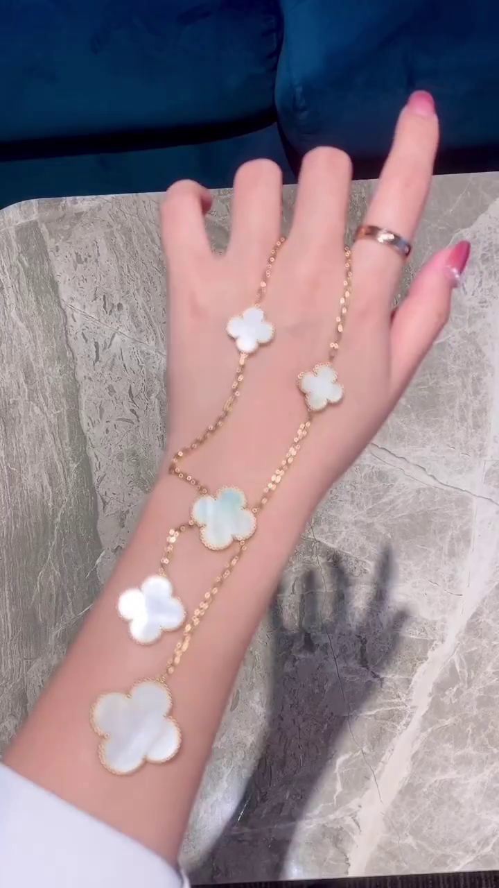 Van Cleef & Arpels Necklace