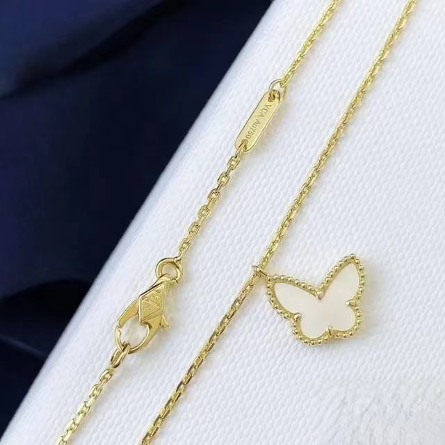 Van Cleef & Arpels necklace