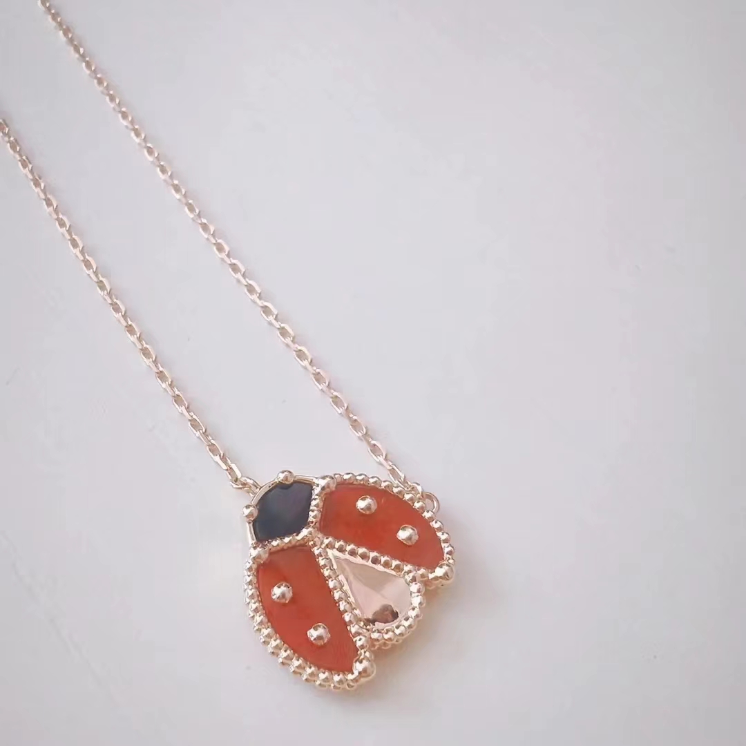 Van Cleef & Arpels necklace