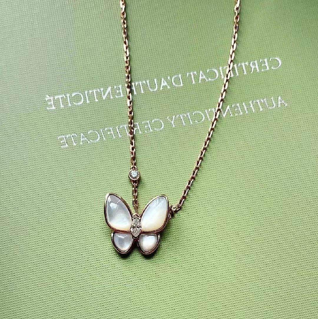 Van Cleef & Arpels necklace