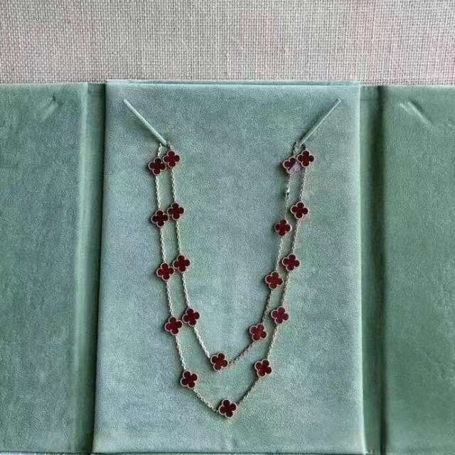 Van Cleef & Arpels necklace