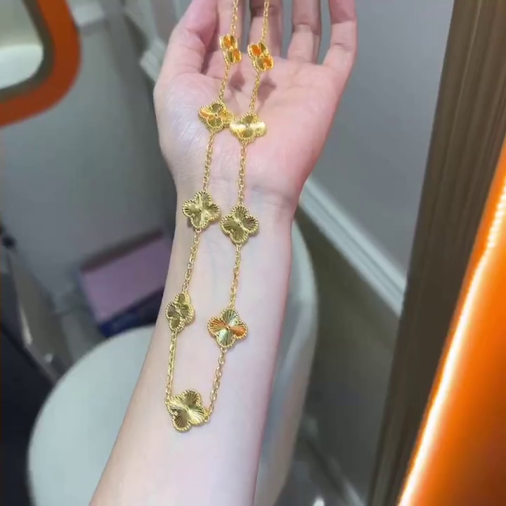 Van Cleef & Arpels necklace