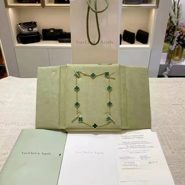 Van Cleef & Arpels Necklace