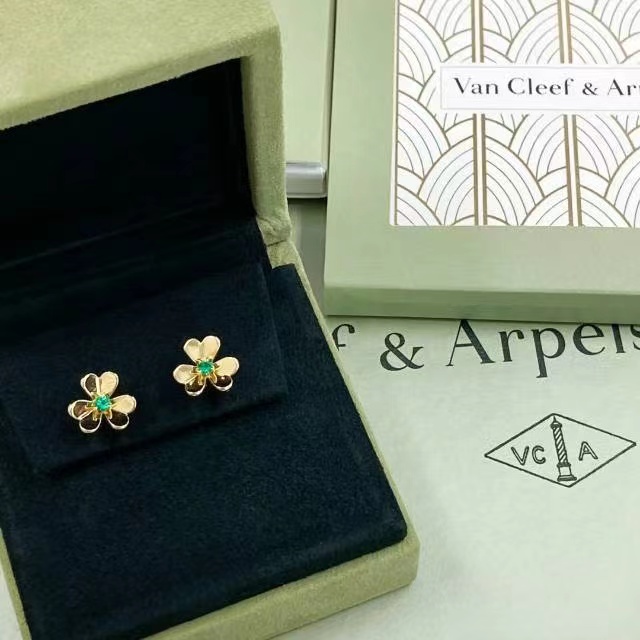 Van Cleef & Arpels Earrings