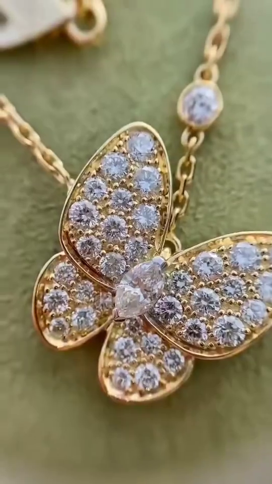 Van Cleef & Arpels necklace