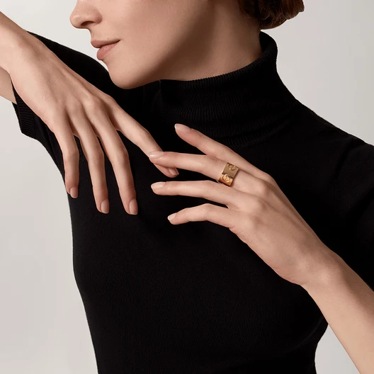 CARTIER RING