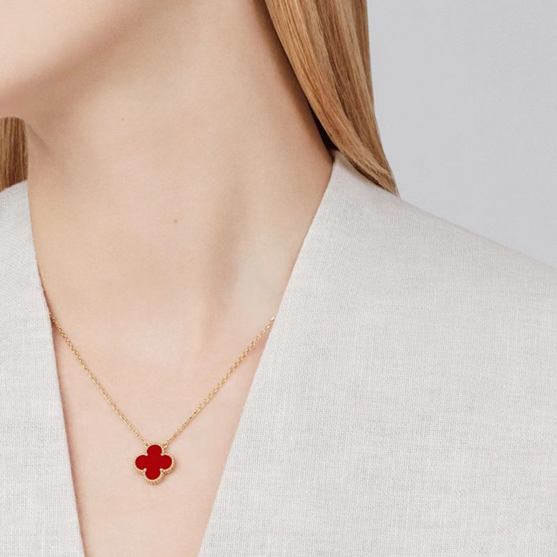 Van Cleef & Arpels necklace