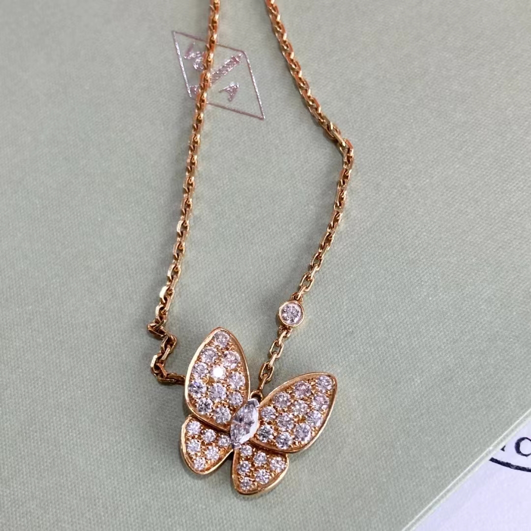 Van Cleef & Arpels  necklace