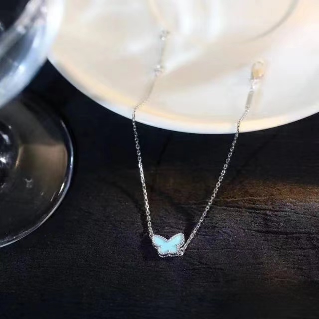 Van Cleef & Arpels Bracelets