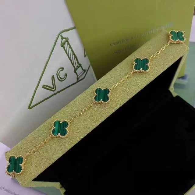 Van Cleef & Arpels bracelet