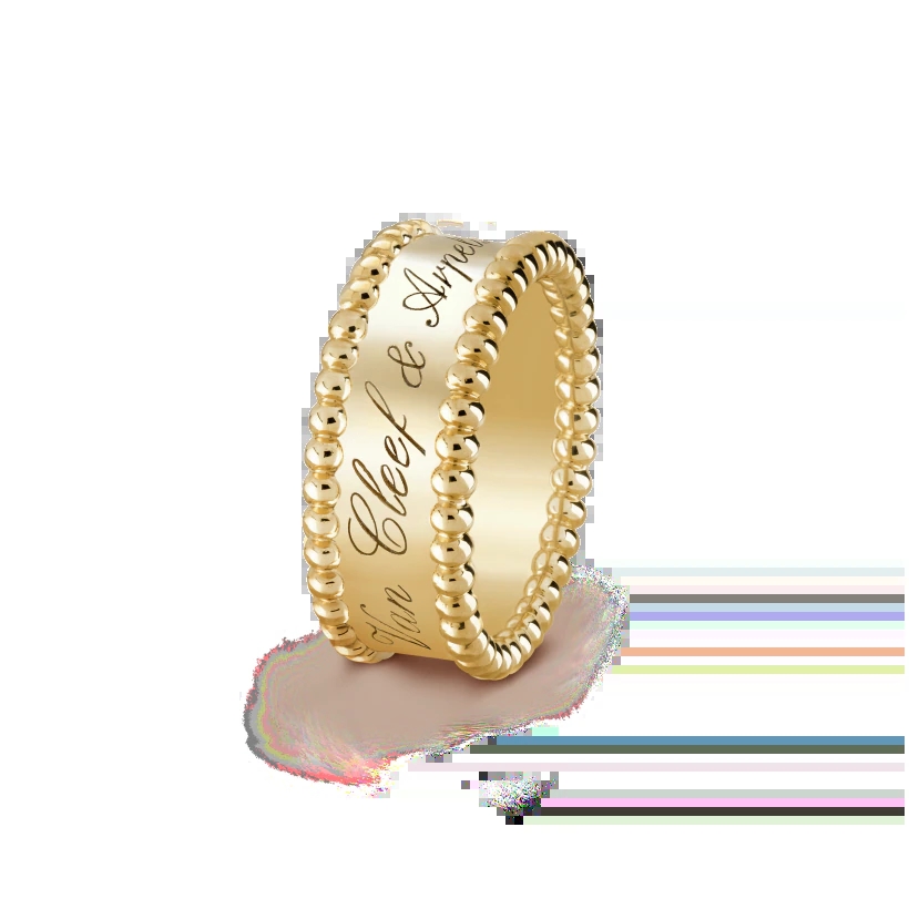 Perlée signature ring