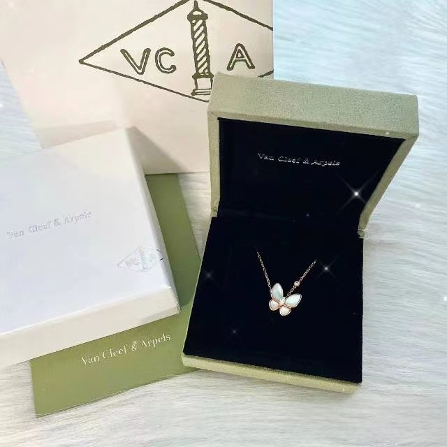 Van Cleef & Arpels necklace