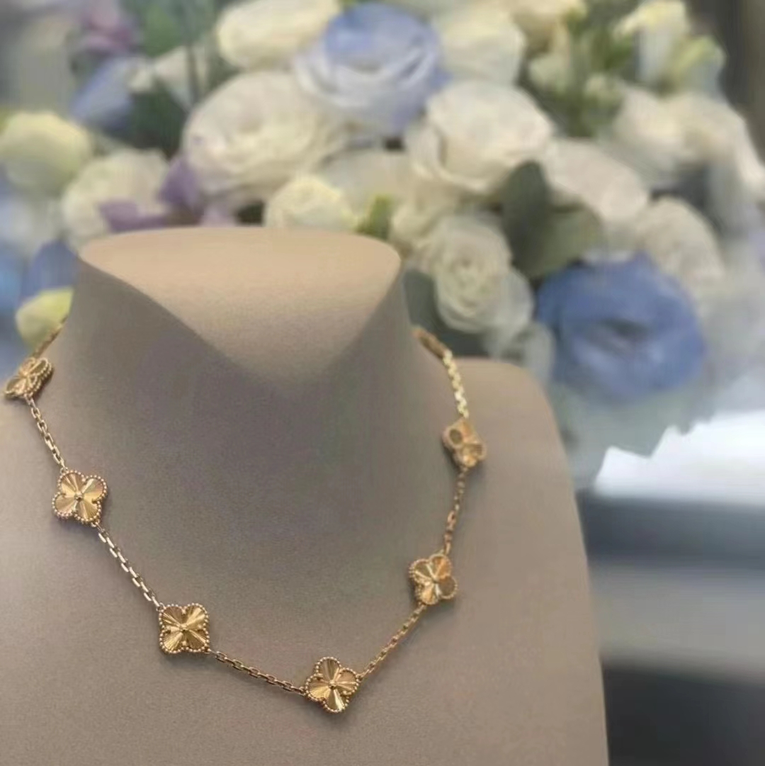 Van Cleef & Arpels necklace