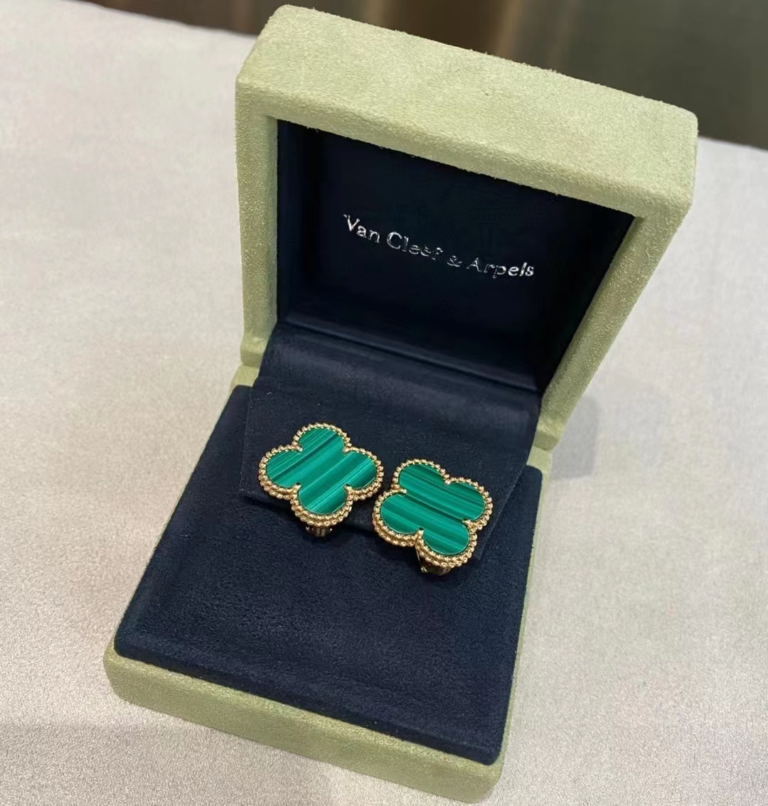 Van Cleef & Arpels Earrings