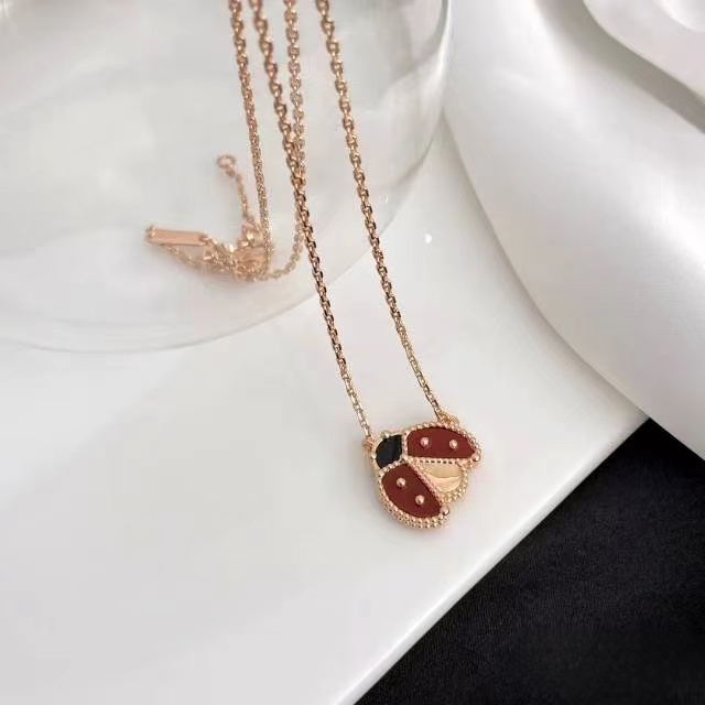 Van Cleef & Arpels necklace