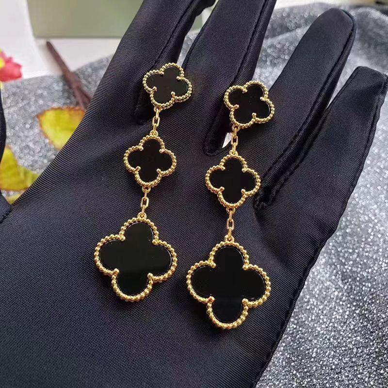 Van Cleef & Arpels Earrings