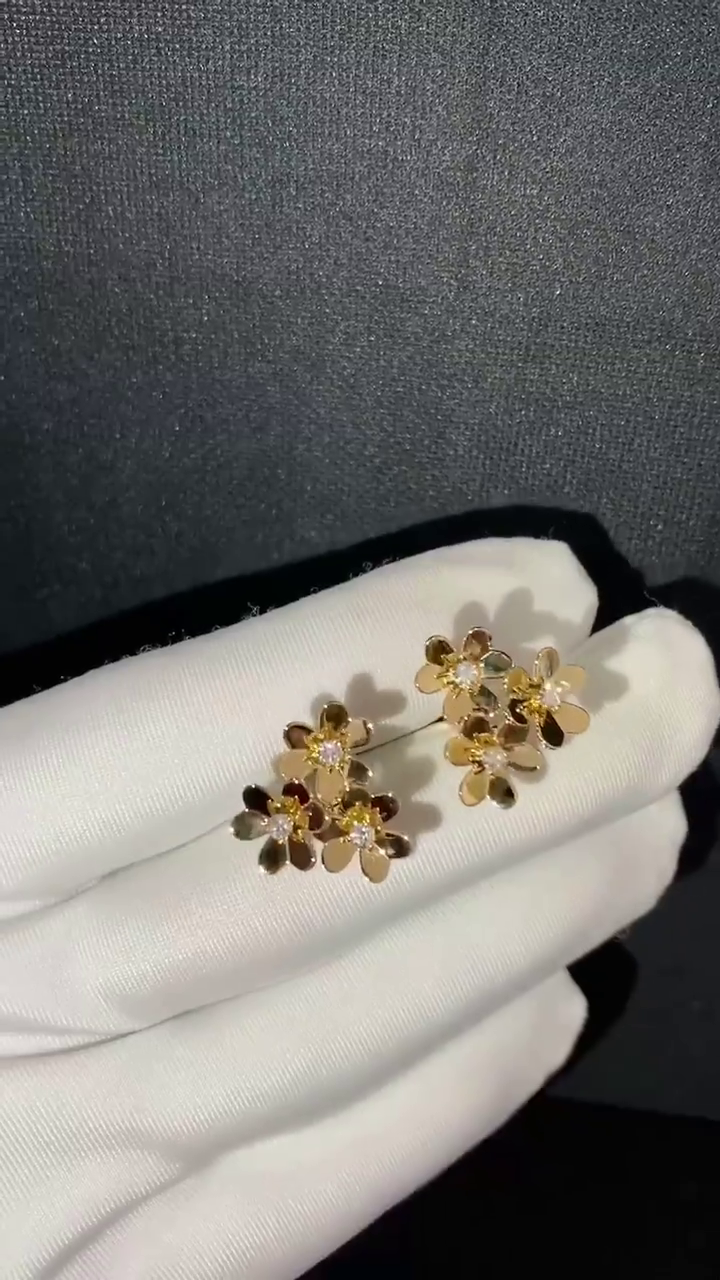 Van Cleef & Arpels Earrings