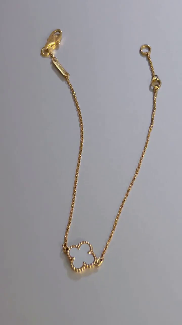 Van Cleef & Arpels Bracelets