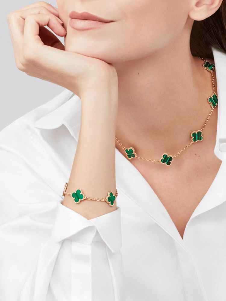 Van Cleef & Arpels bracelet