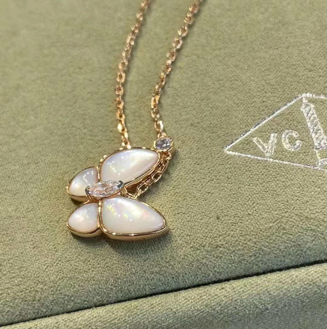 Van Cleef & Arpels necklace