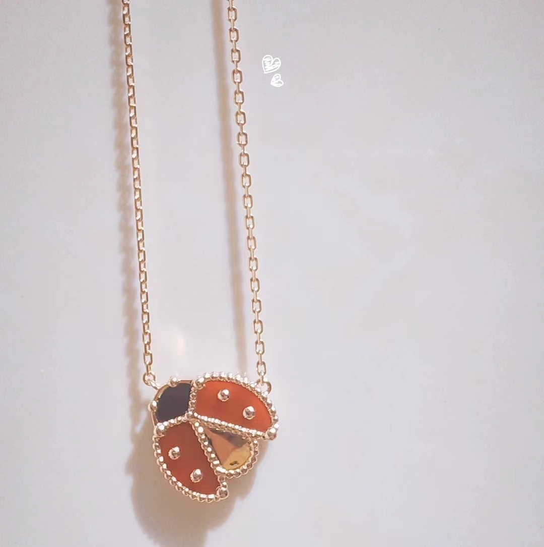 Van Cleef & Arpels necklace