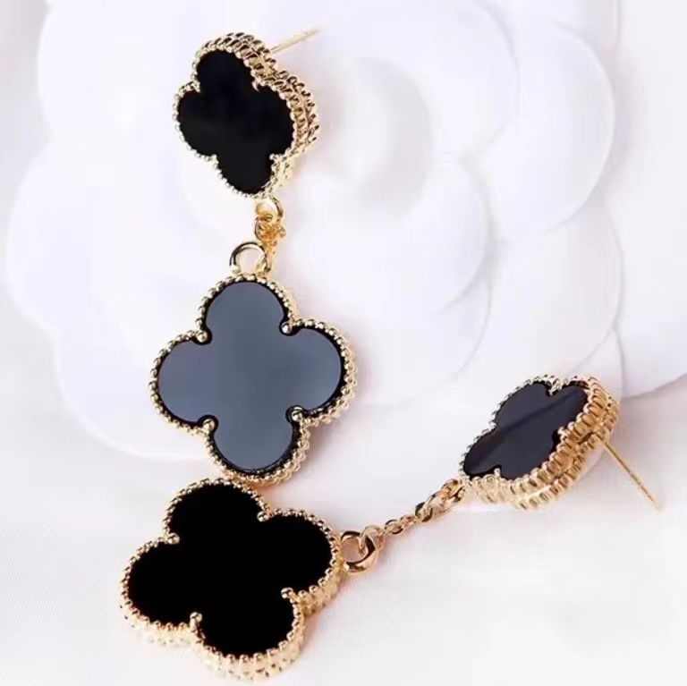 Van Cleef & Arpels Earrings