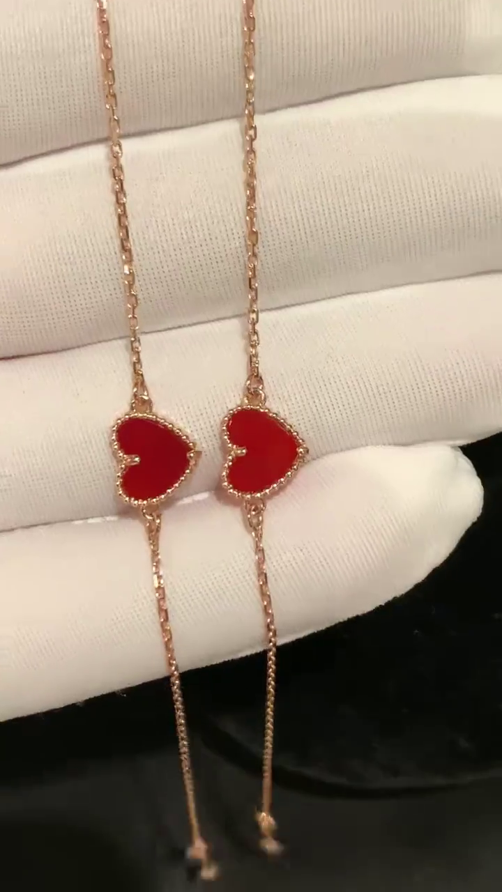 Van Cleef & Arpels Bracelets