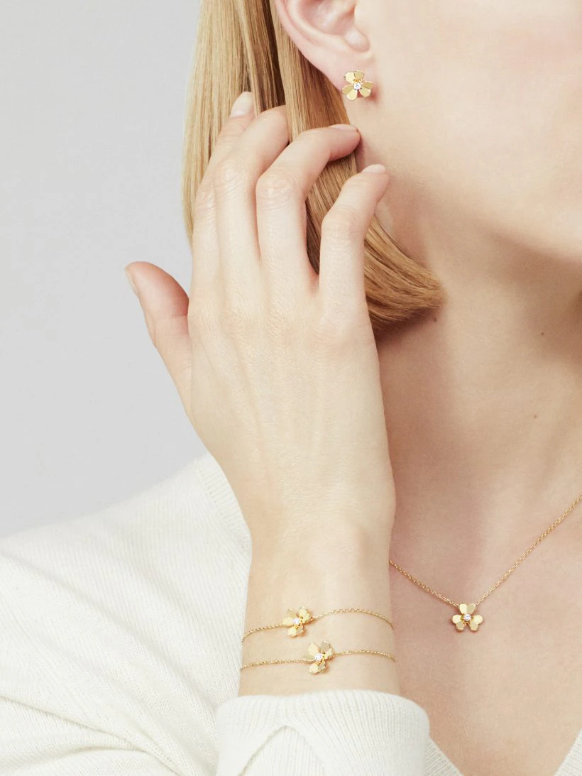 Van Cleef & Arpels Bracelets