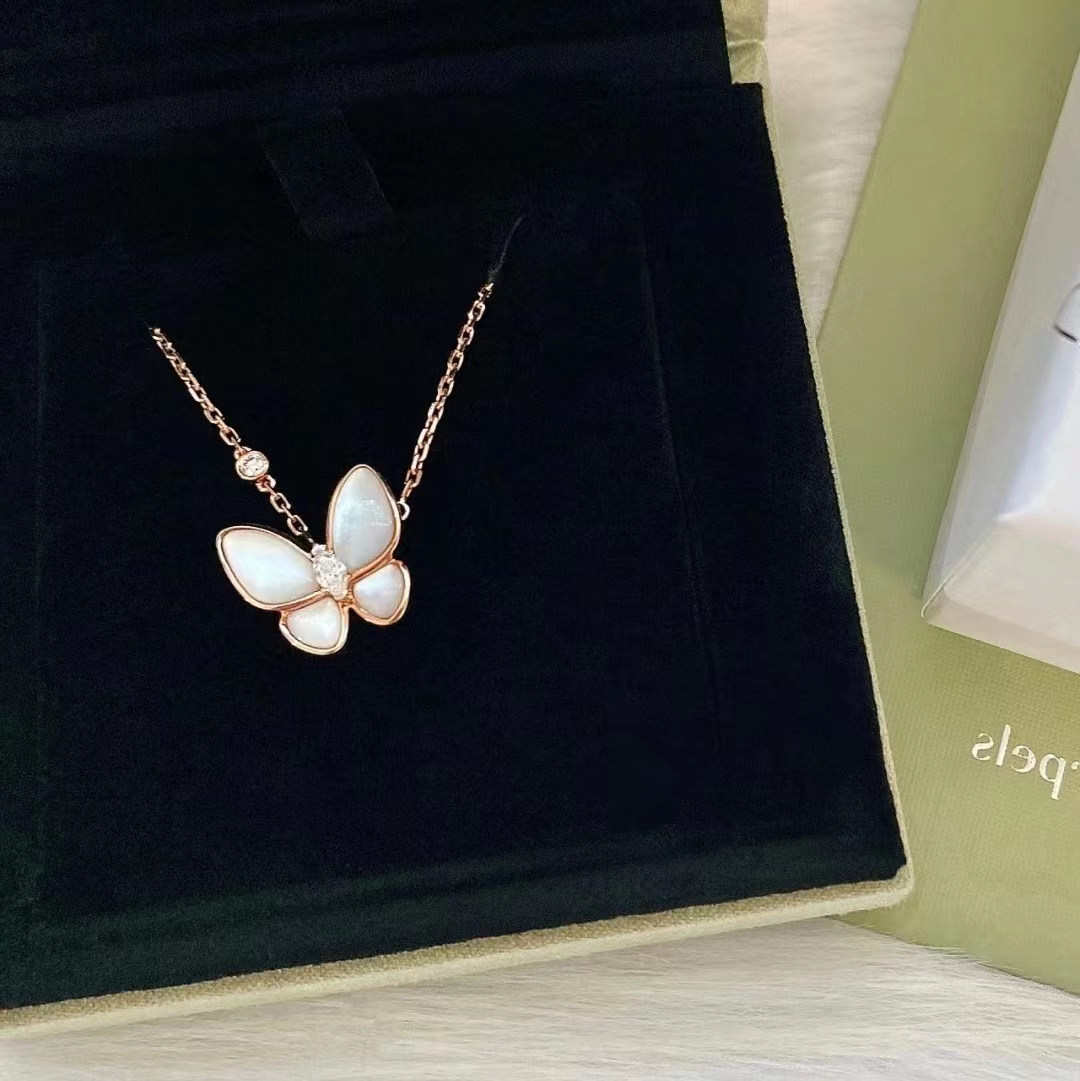 Van Cleef & Arpels necklace