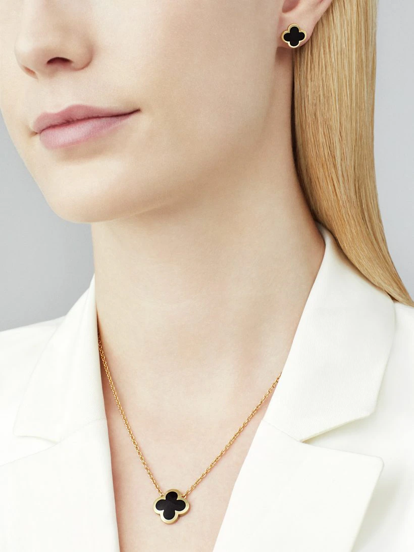 Van Cleef & Arpels necklace