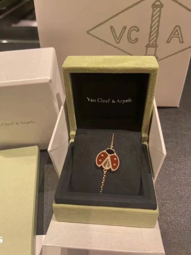 Van Cleef & Arpels Bracelet