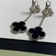Magic Alhambra earrings, 2 motifs