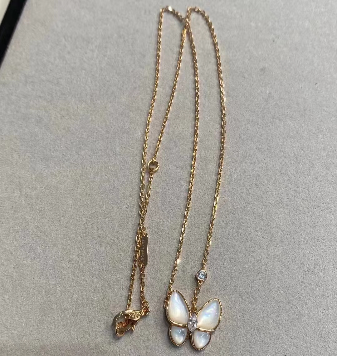 Van Cleef & Arpels necklace