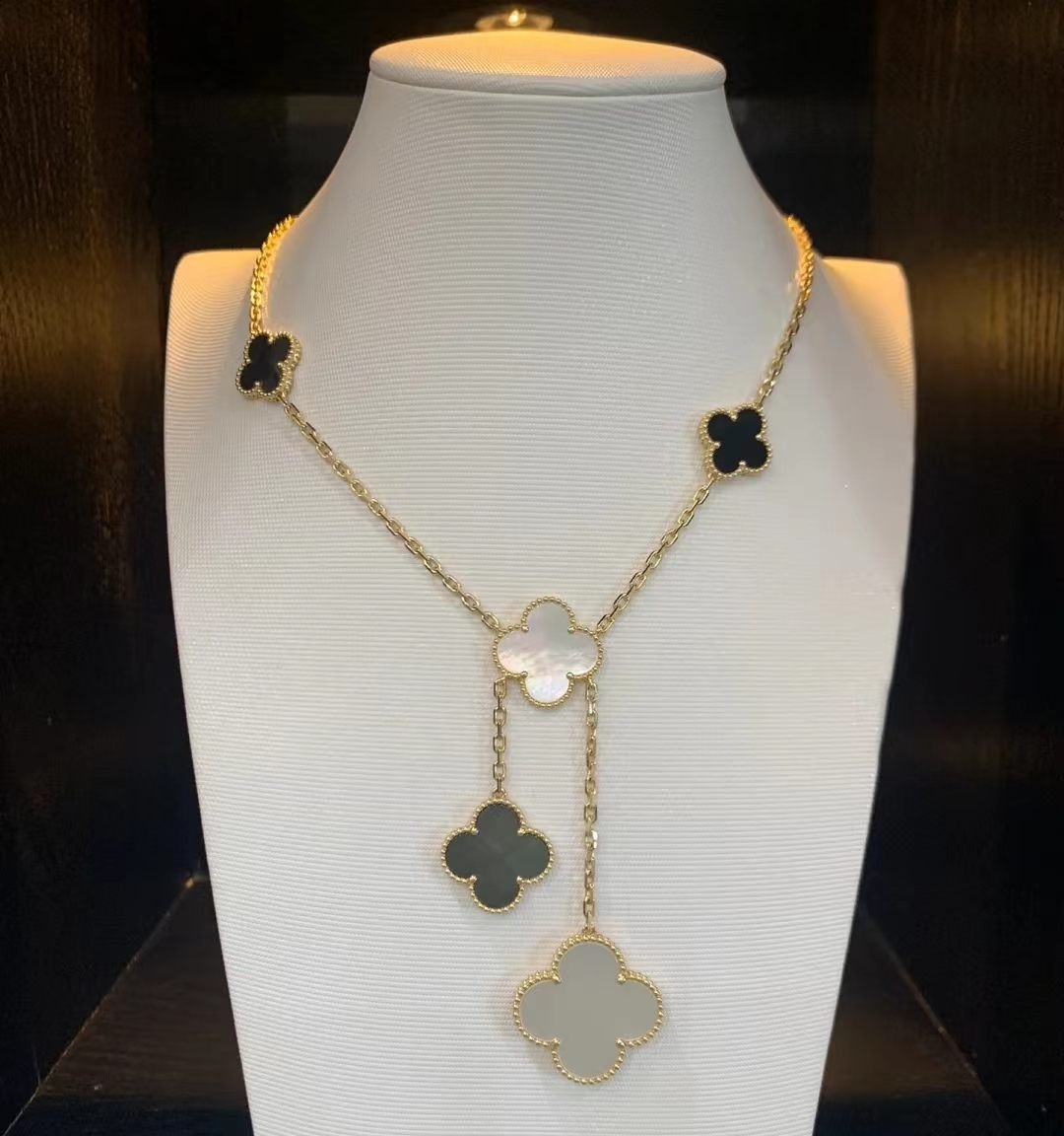Van Cleef & Arpels Necklace