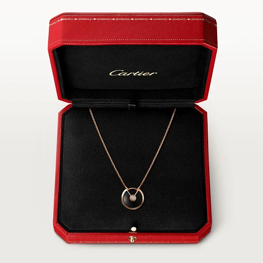 AMULETTE DE CARTIER NECKLACE