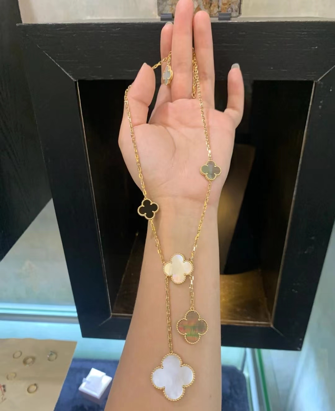 Van Cleef & Arpels Necklace