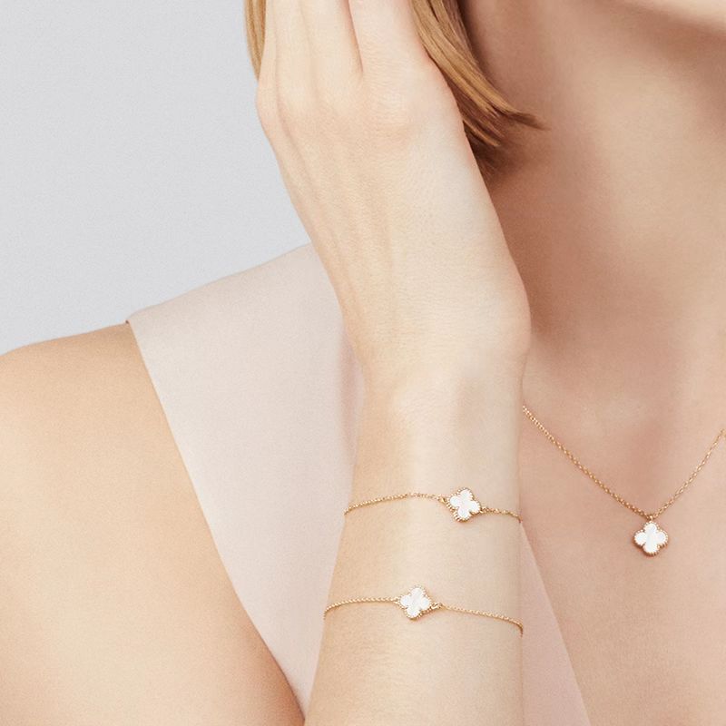 Van Cleef & Arpels necklace