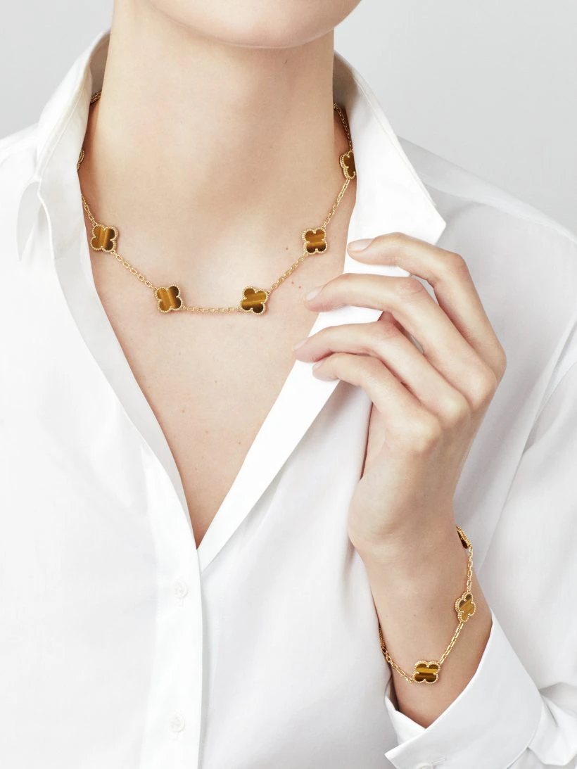 Van Cleef & Arpels Bracelets