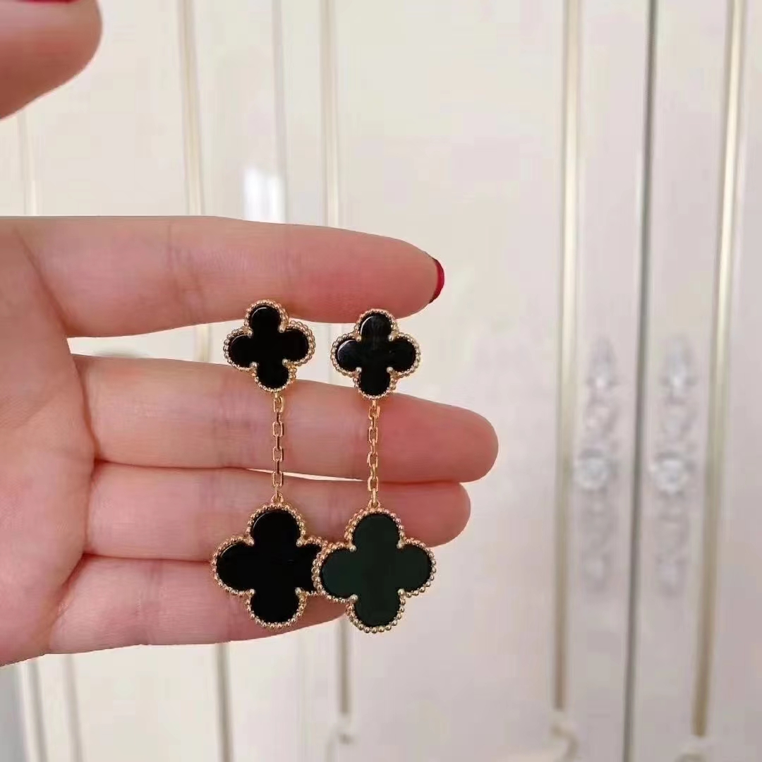 Van Cleef & Arpels Earrings