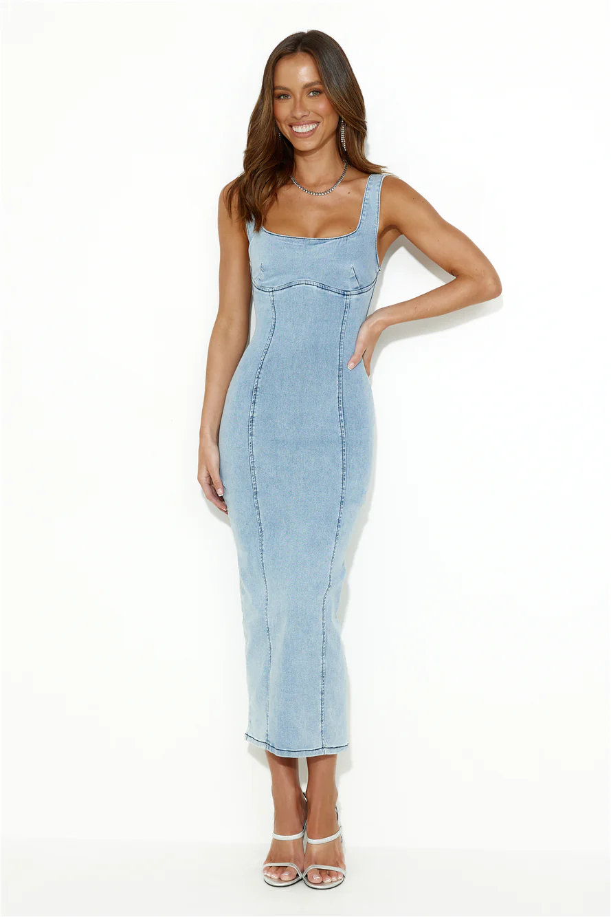Momentum Maker Midi Dress Light Denim