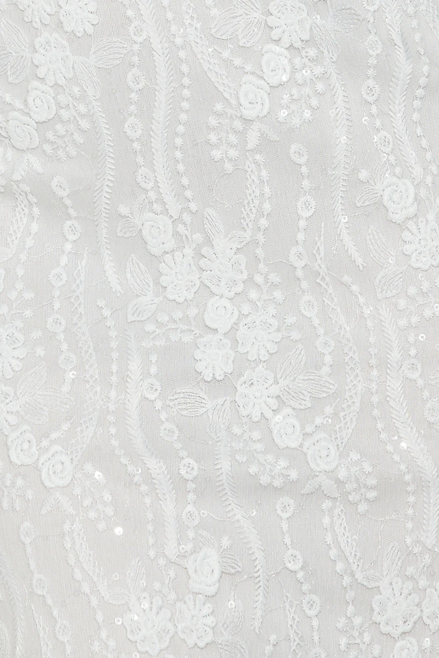 Diamond Ring Lace Maxi Dress White