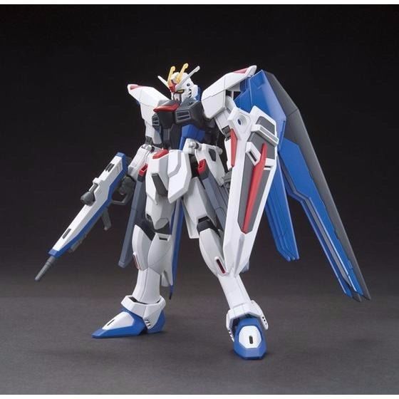 Bandai Hgce 1/144 Zgmf-x10a Freedom Gundam Model Kit Gundam Seed