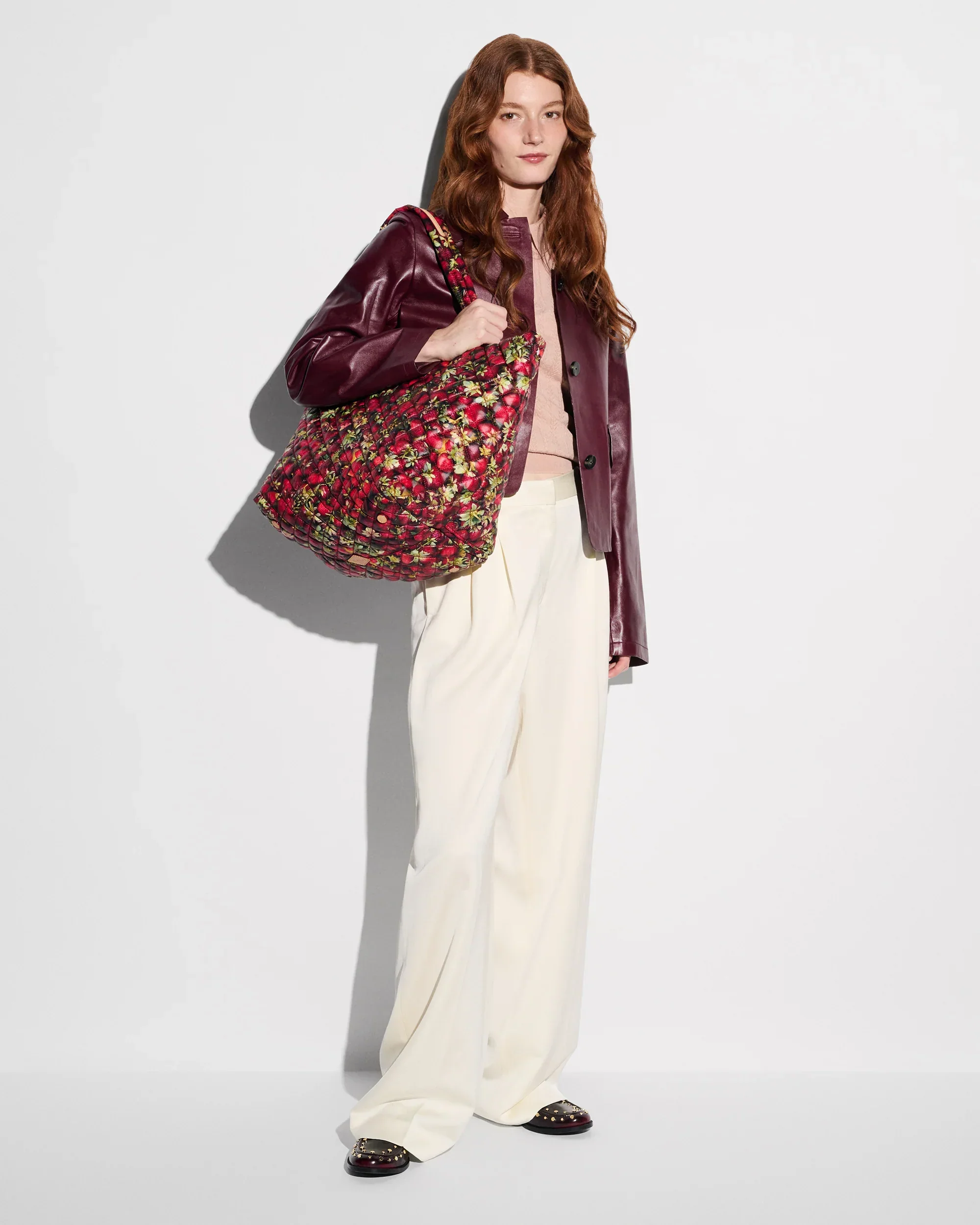 Strawberry Print Medium Metro Tote Deluxe